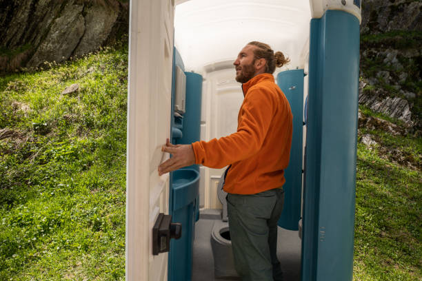 Best Construction site porta potty rental  in Gra Forks Af, ND