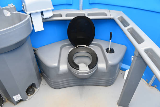 Best Affordable portable toilet rental  in Gra Forks Af, ND